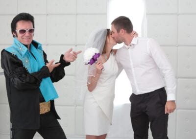 elvis wedding las vegas Elvis