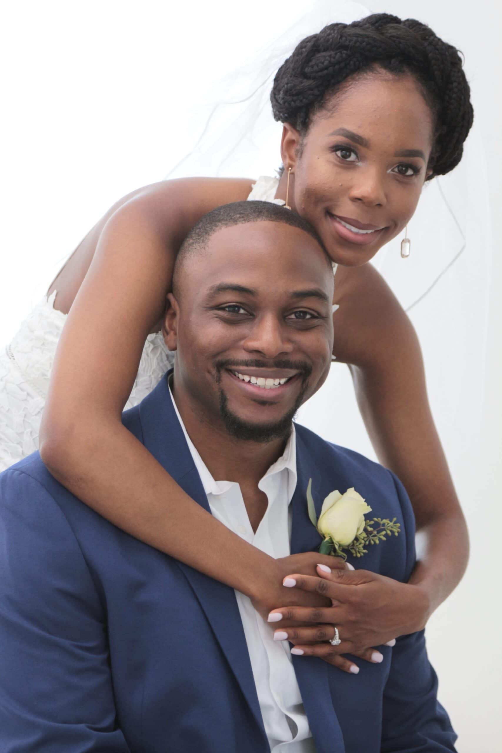 beautiful wedding couple las vegas wedding chapel