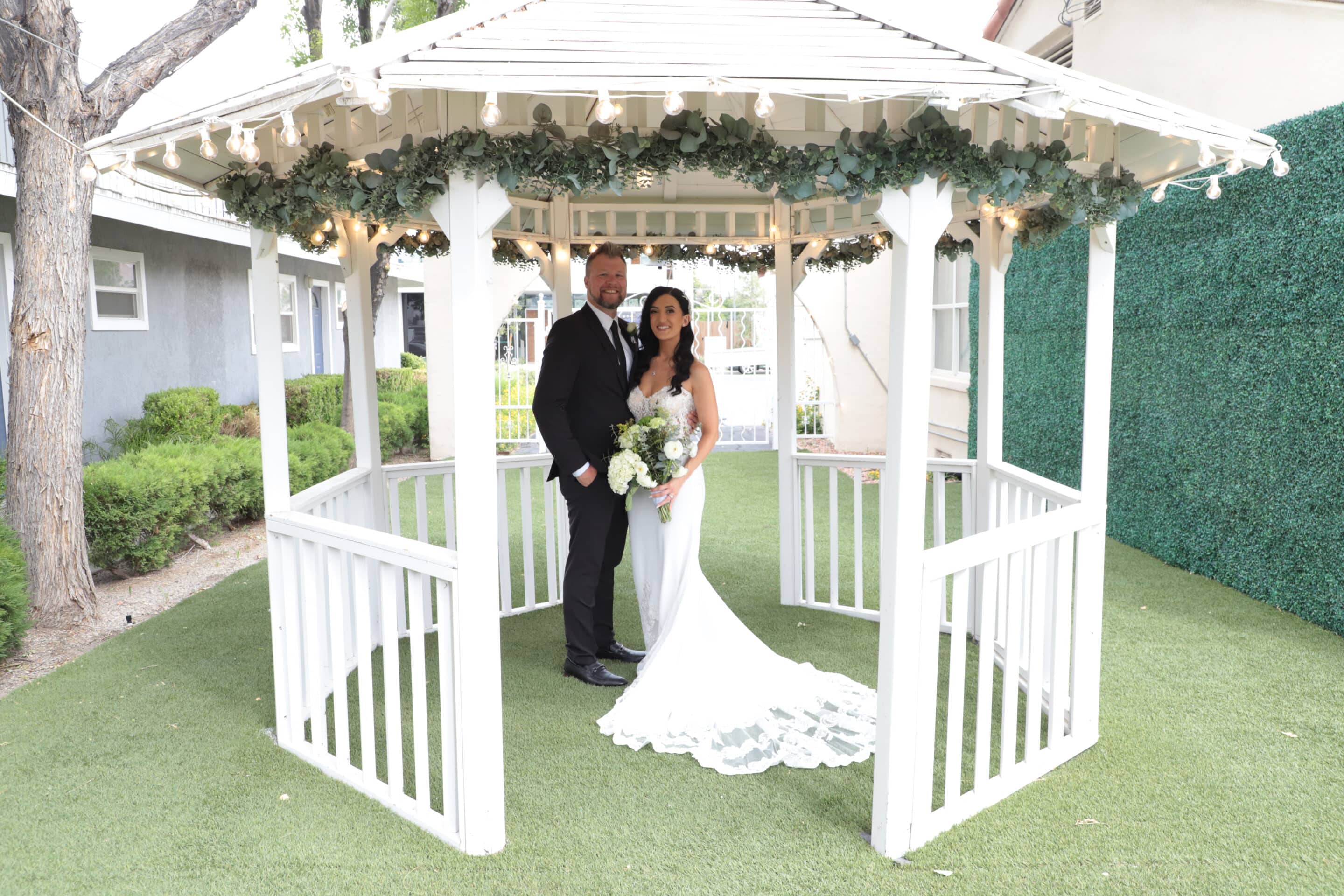 Las Vegas wedding venue in the gazebo